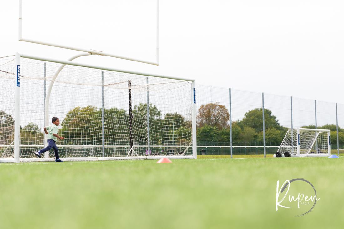 Small keeper, big goal